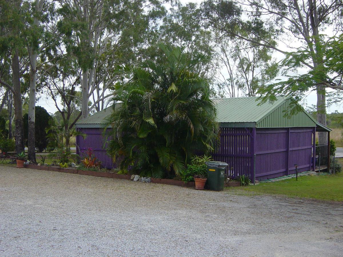 Greenacres Motel / Van Park Benaraby ภายนอก รูปภาพ